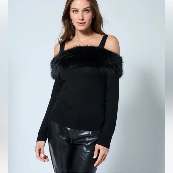 Adrienne Landau Black Off-Shoulder Sweater with Faux Fur Accent S New $175 - Picture 3 of 5